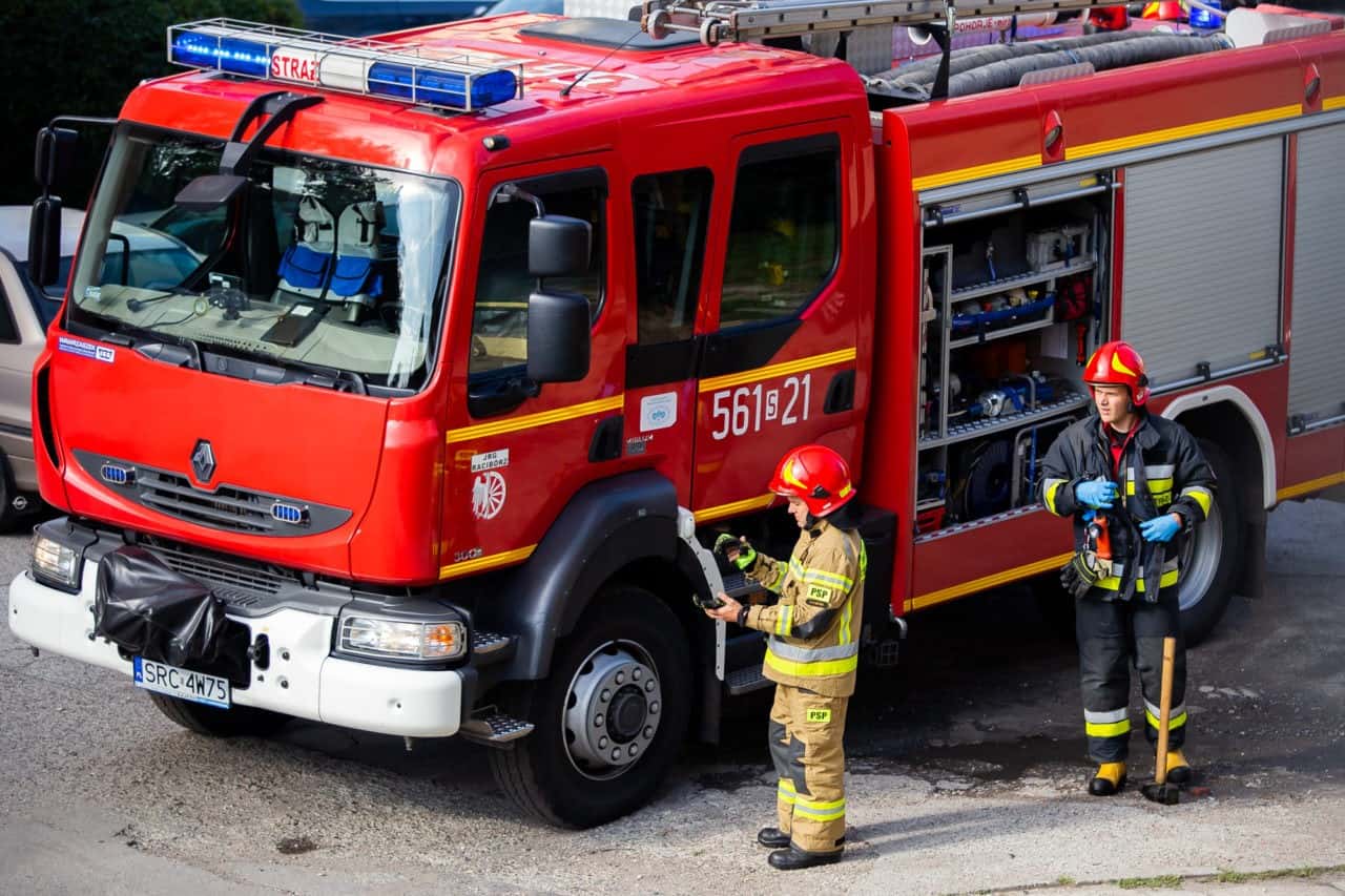 Pali się dom! Dziecko wezwało strażaków na Rybnicką