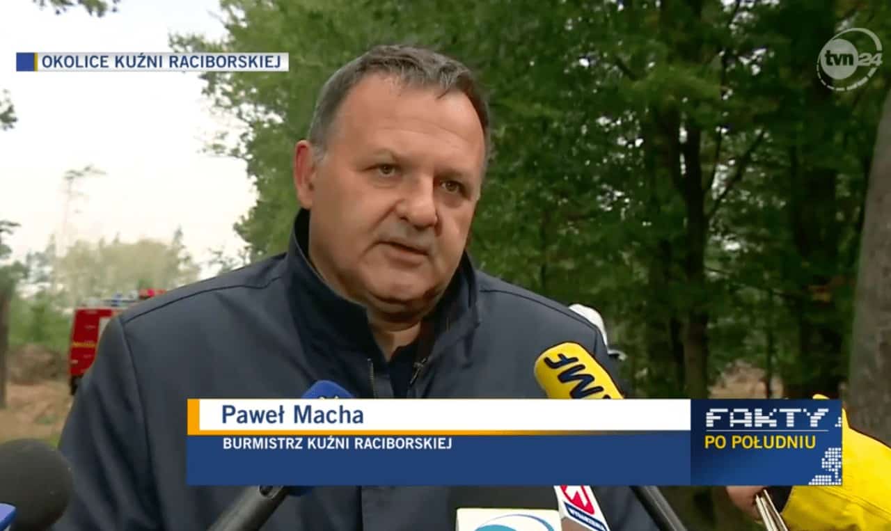 Kuźniański ratusz wydał ostrzeżenie! Burmistrz Paweł Macha dla TVN 24: Tu jest więcej tych pocisków [WIDEO]