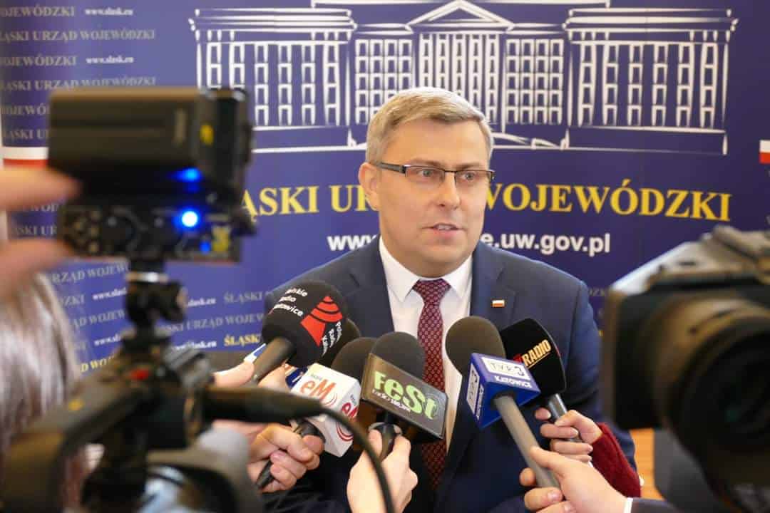 Wojewoda śląski wydał polecenie zawieszenia działalności niektórych placówek