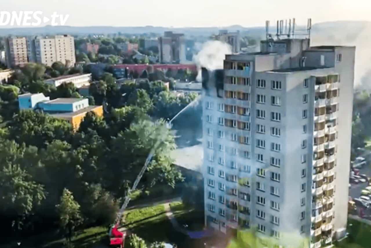Tragiczny pożar w Bohuminie. Nie żyje 11 osób, w tym troje dzieci [WIDEO]