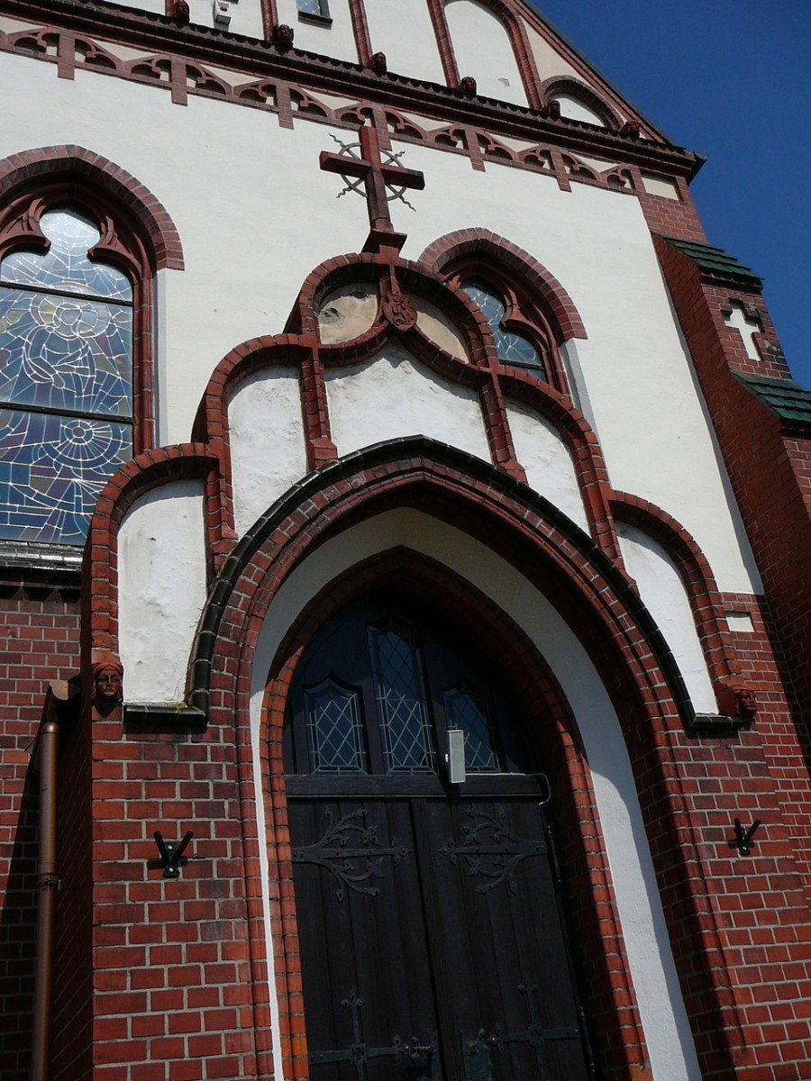 Miasto dofinansuje malowanie wnętrza zabytkowego kościoła w Sudole