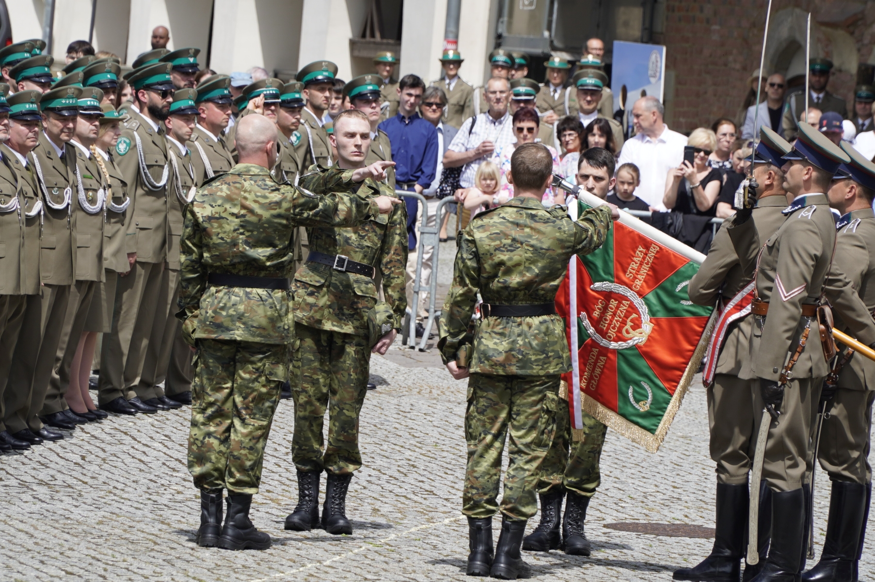 Obchody 33. rocznicy powstania Straży Granicznej w ŚlOSG [ZDJĘCIA]
