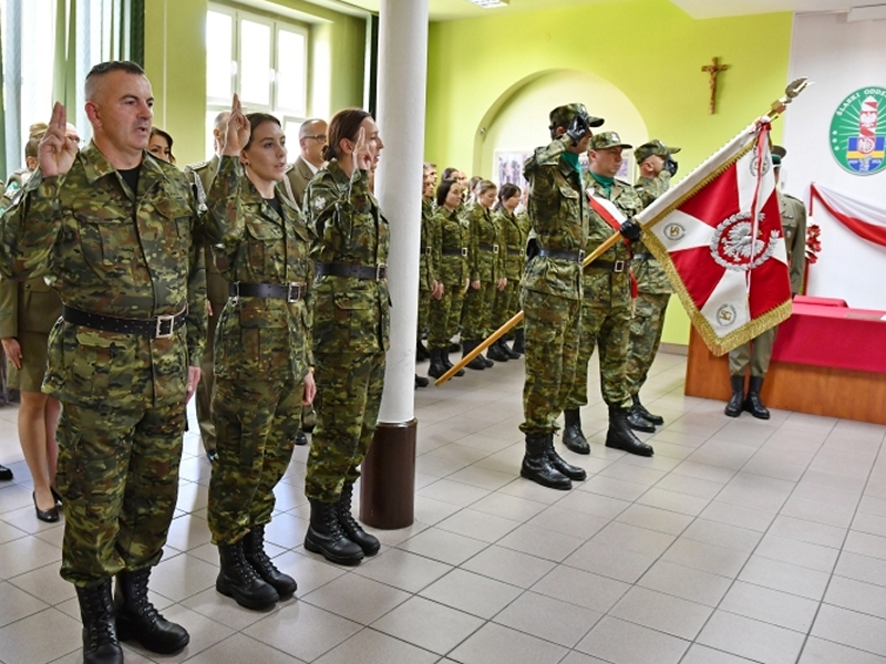 Uroczyste ślubowanie nowych funkcjonariuszy Śląskiego Oddziału Straży Granicznej w Raciborzu